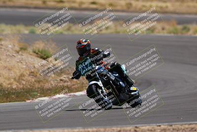 media/Apr-19-2025-AHRMA (Sat) [[3d98ca3309]]/Race/Group 3/turn 4/